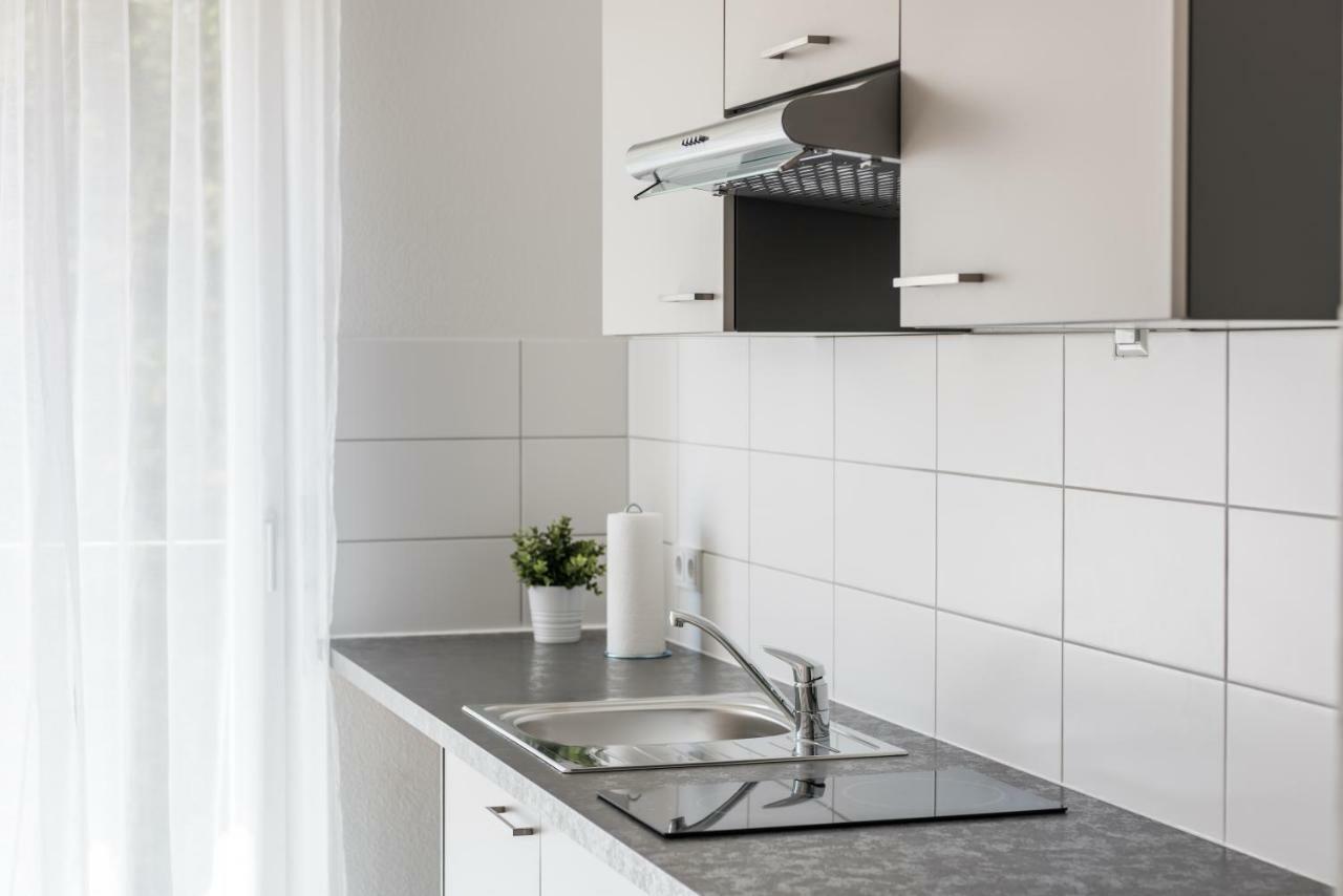 V7 Boutique Appartements Freiburg im Breisgau Bilik gambar